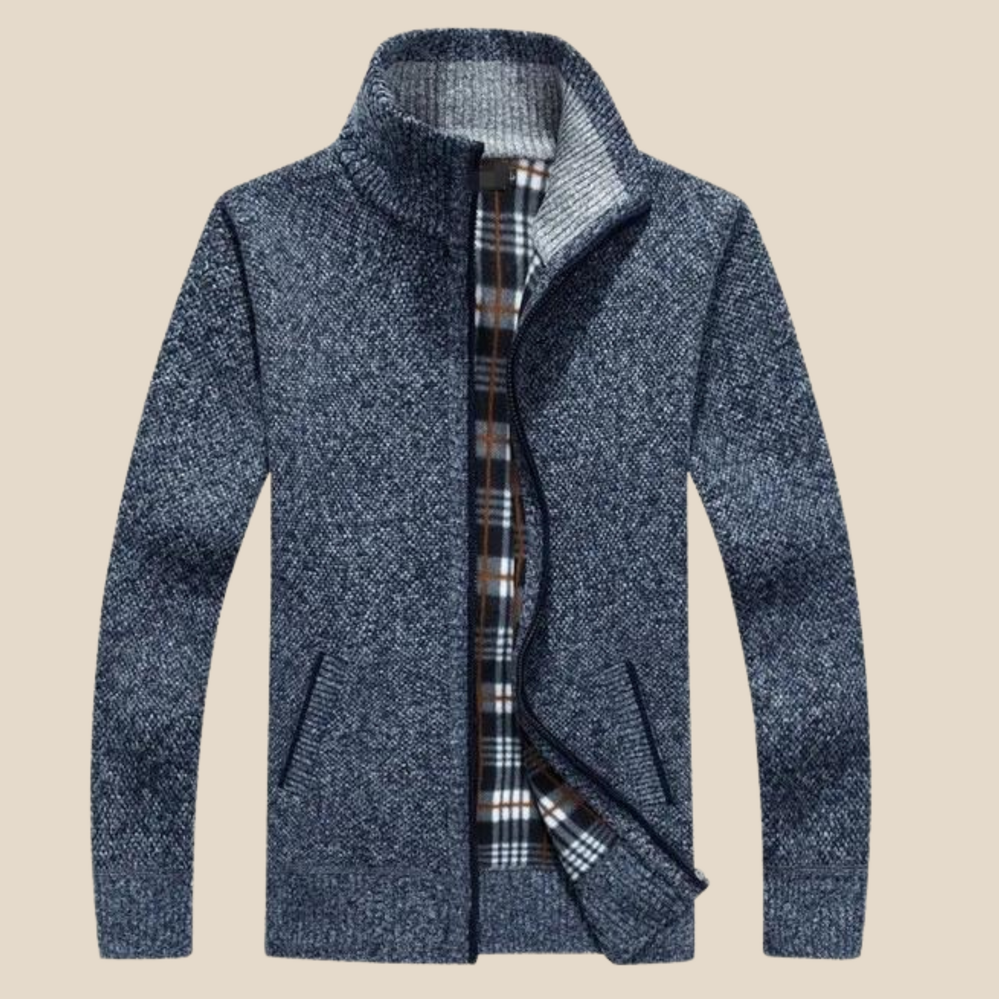 Verhoog je garderobe vandaag nog met Candro's Cozy Chic Truijas. 